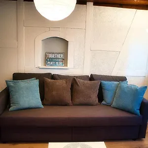 Cozy Close To Zurich Airport And City , Oberglatt Suiza