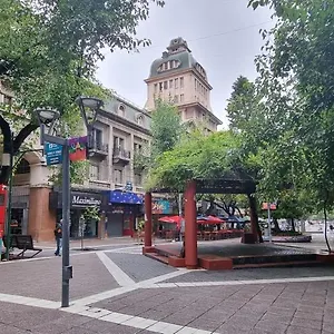Peatonal Calma , Mendoza Argentina